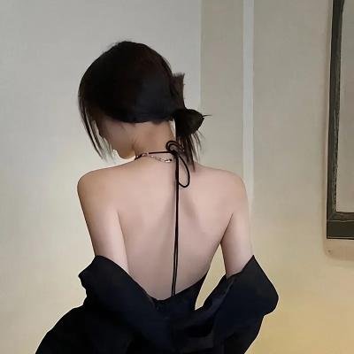 秋丰满月时